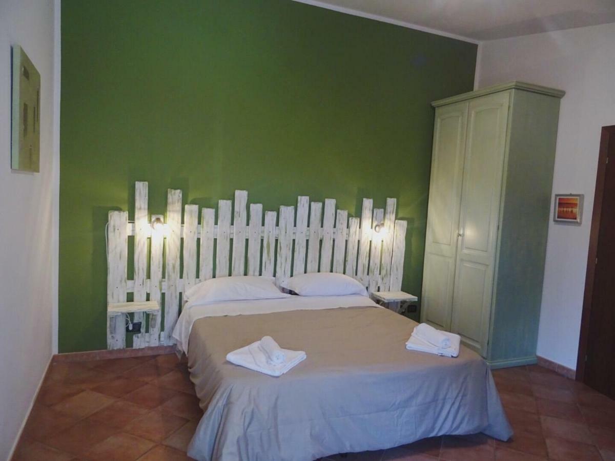 Clock'S House Hotel Fiumicino Eksteriør billede
